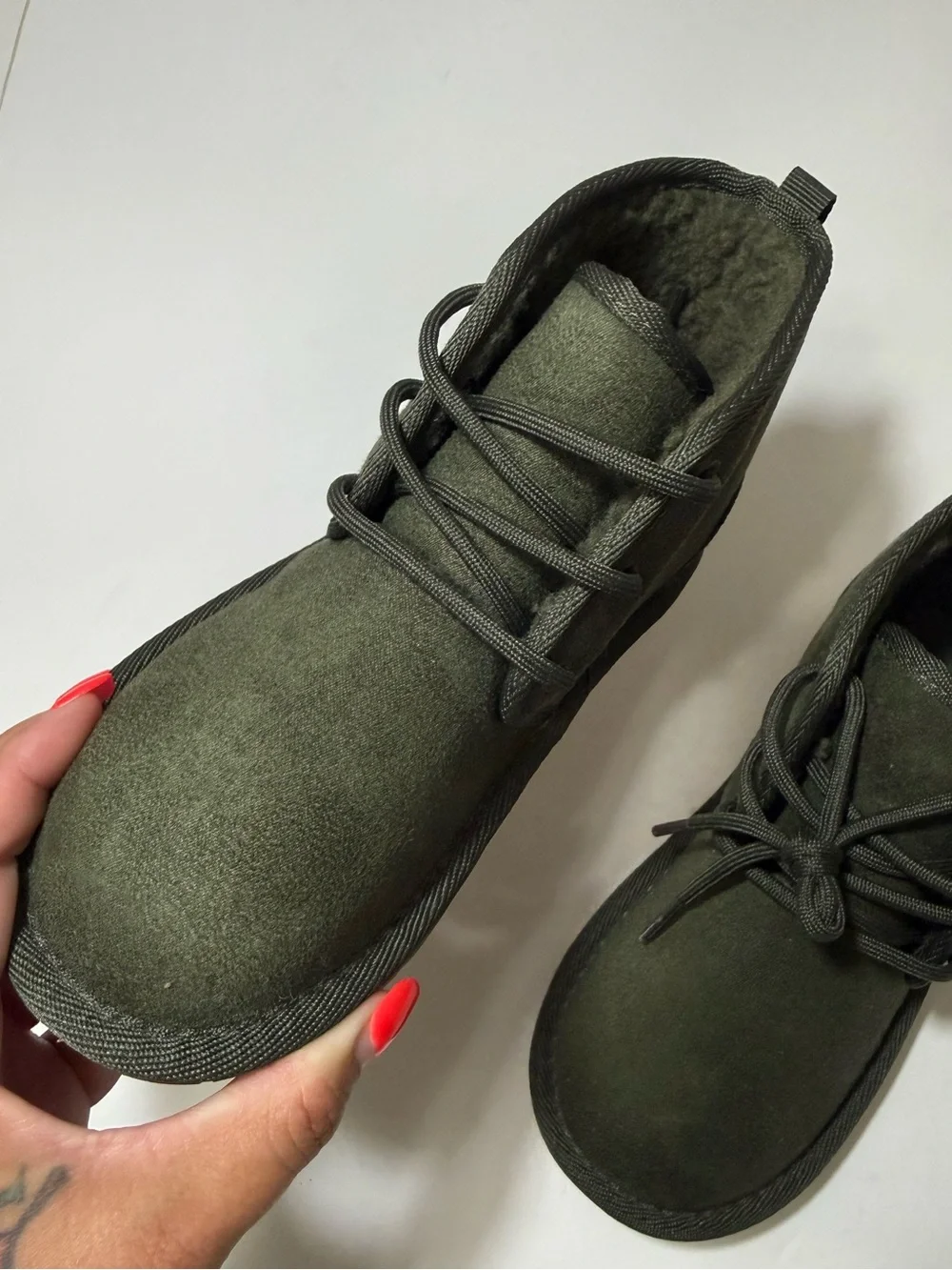 The Children’s Place Olive Green Chukka Boots - Boys Size 1